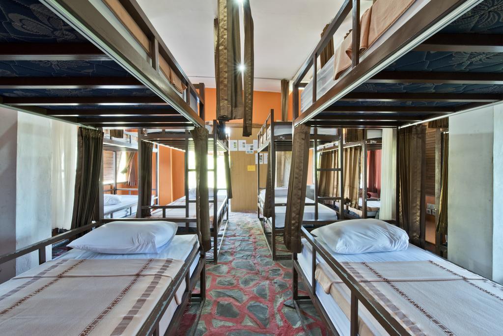 Ubud Kartini Hostel Экстерьер фото