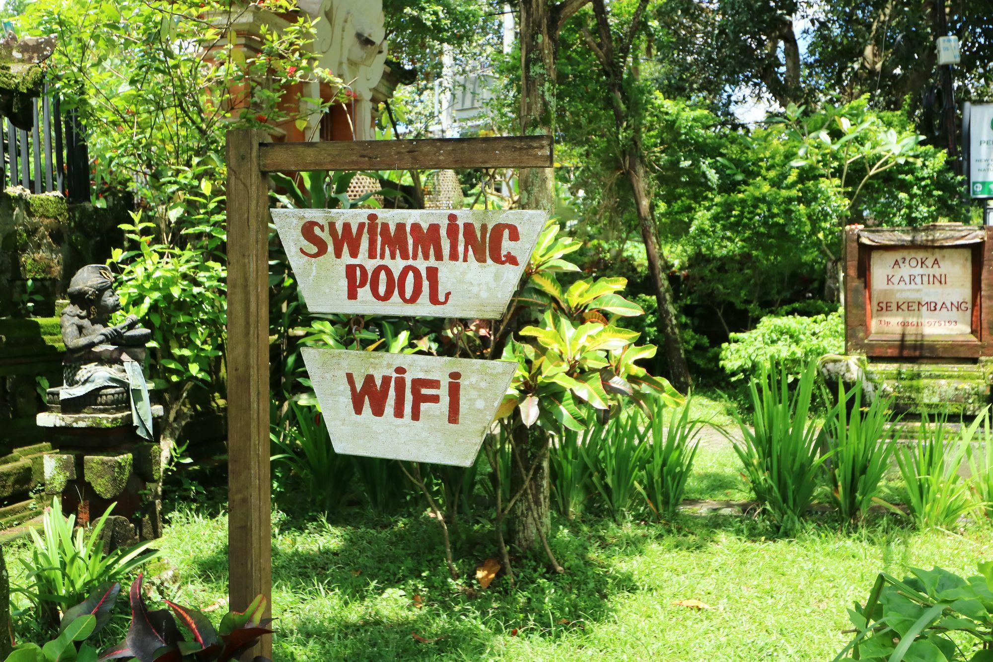 Ubud Kartini Hostel Экстерьер фото